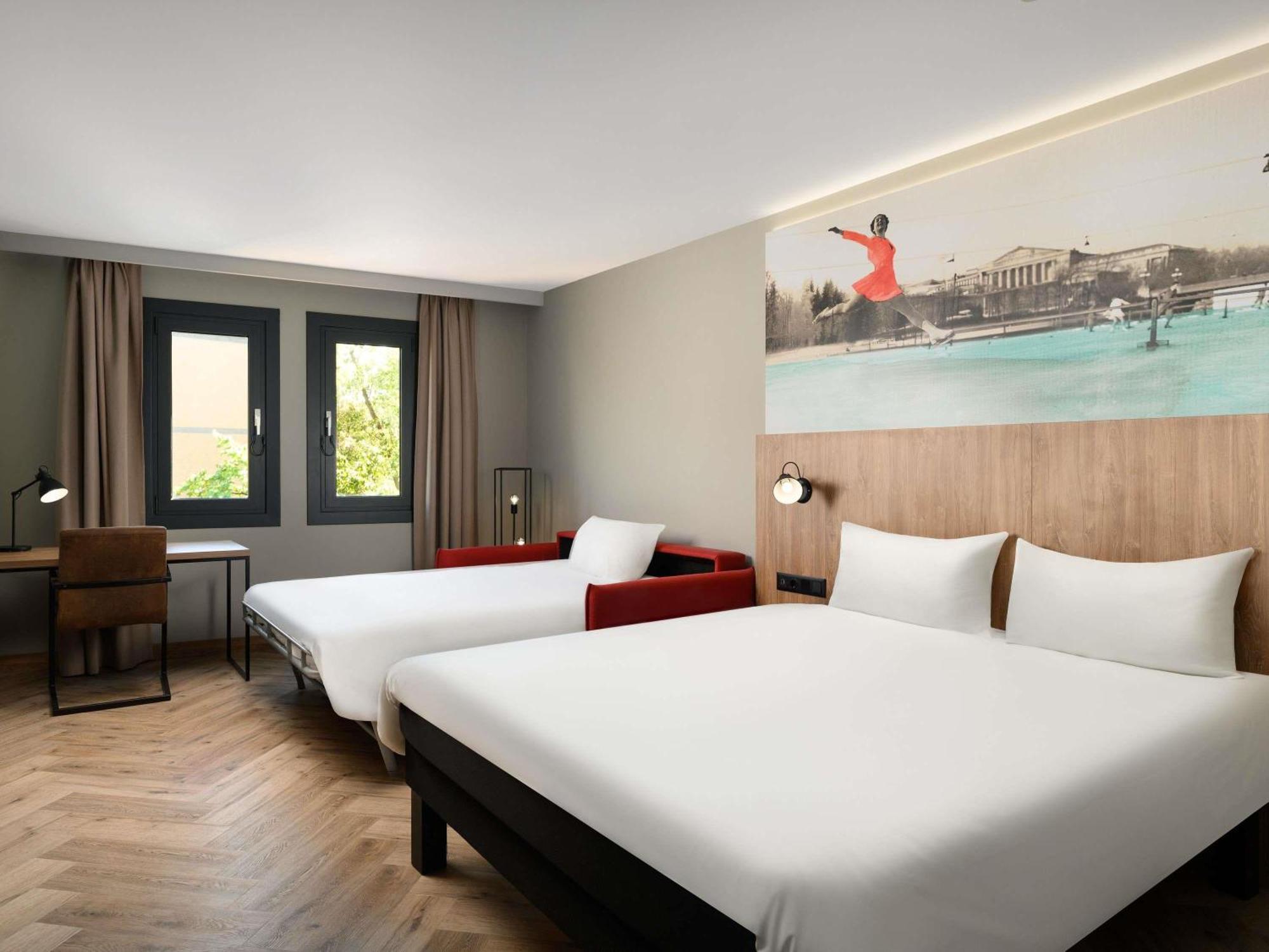 Ibis Budapest Heroes Square — Photos 1